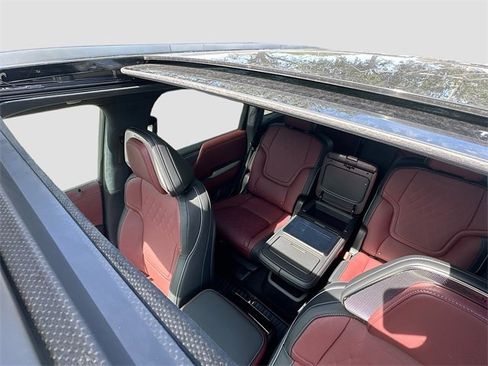 New 2026 INFINITI QX80 Autograph w/ Premium Cargo Package image 17