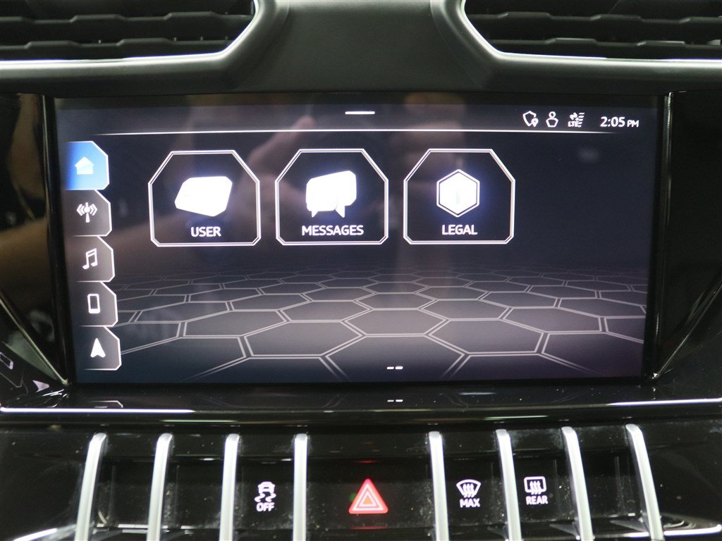 Used 2021 Lamborghini Urus AWD/4WD image 32