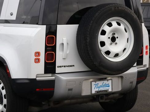 Used 2021 Land Rover Defender 110 image 6