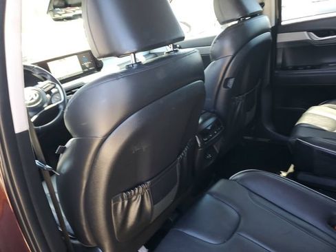 Used 2023 Hyundai Palisade SEL AWD/4WD image 15
