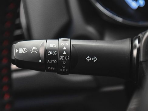 Used 2025 Mitsubishi Outlander Sport LE image 21