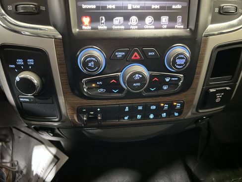 Used 2017 RAM 2500 Laramie AWD/4WD image 20