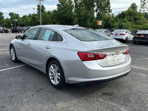 Used 2016 Chevrolet Malibu LT FWD image 3