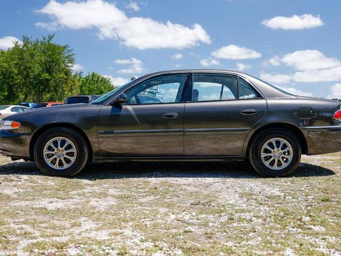 Used 2001 Buick Century Custom w/ Premium Pkg image 3