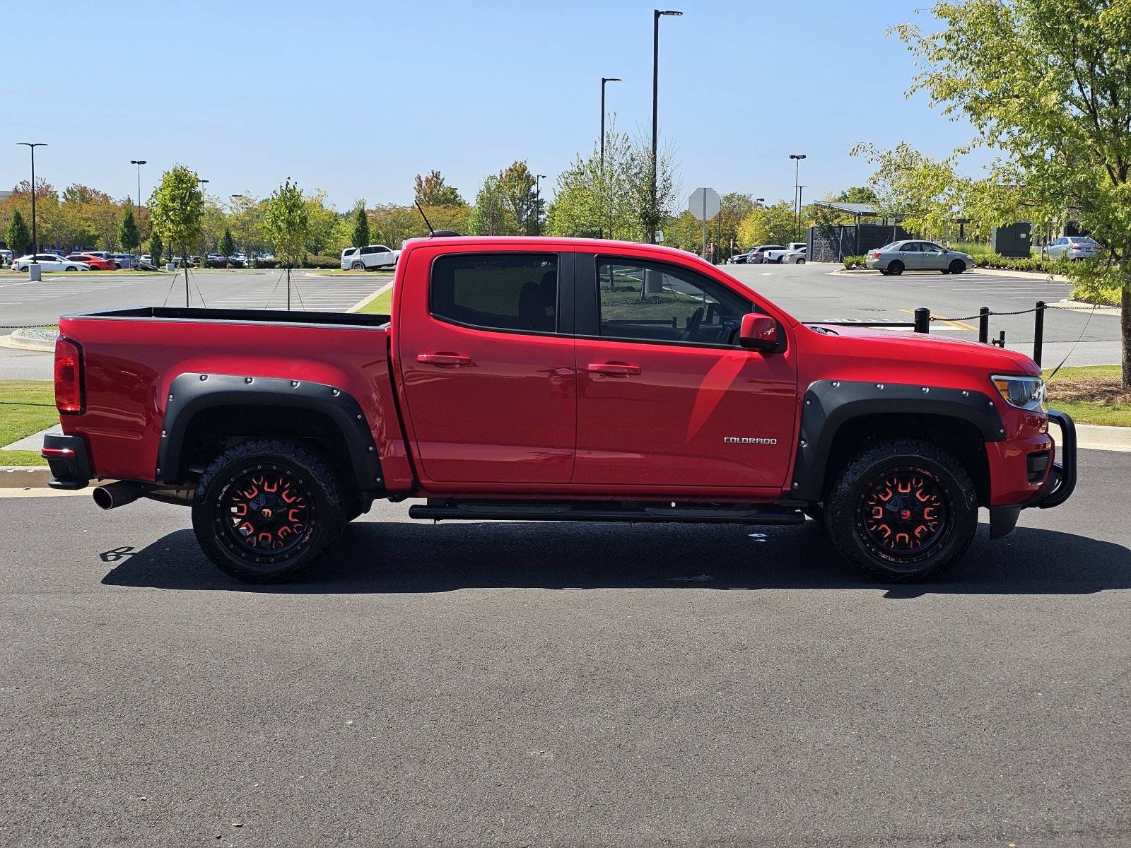 Used 2019 Chevrolet Colorado W/T w/ Custom Special Edition RWD image 8