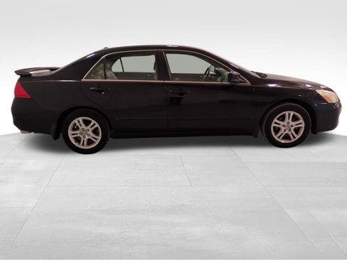 Used 2006 Honda Accord EX-L image 3