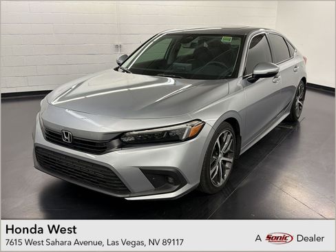 Certified 2022 Honda Civic Touring image 1