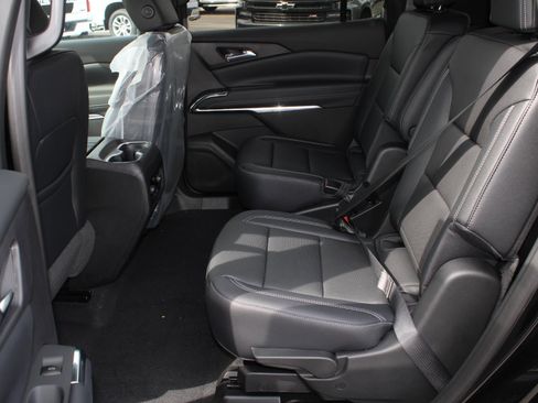 New 2026 Chevrolet Traverse LT AWD/4WD image 16
