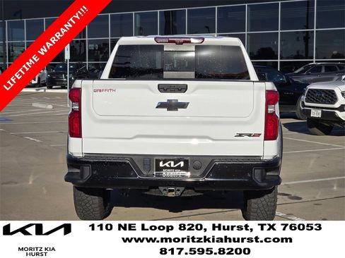 Used 2024 Chevrolet Silverado 1500 ZR2 w/ Technology Package image 13