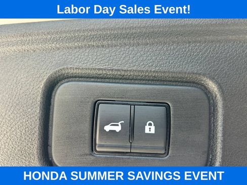 Used 2025 Nissan Pathfinder Platinum w/ Cargo Package FWD image 11