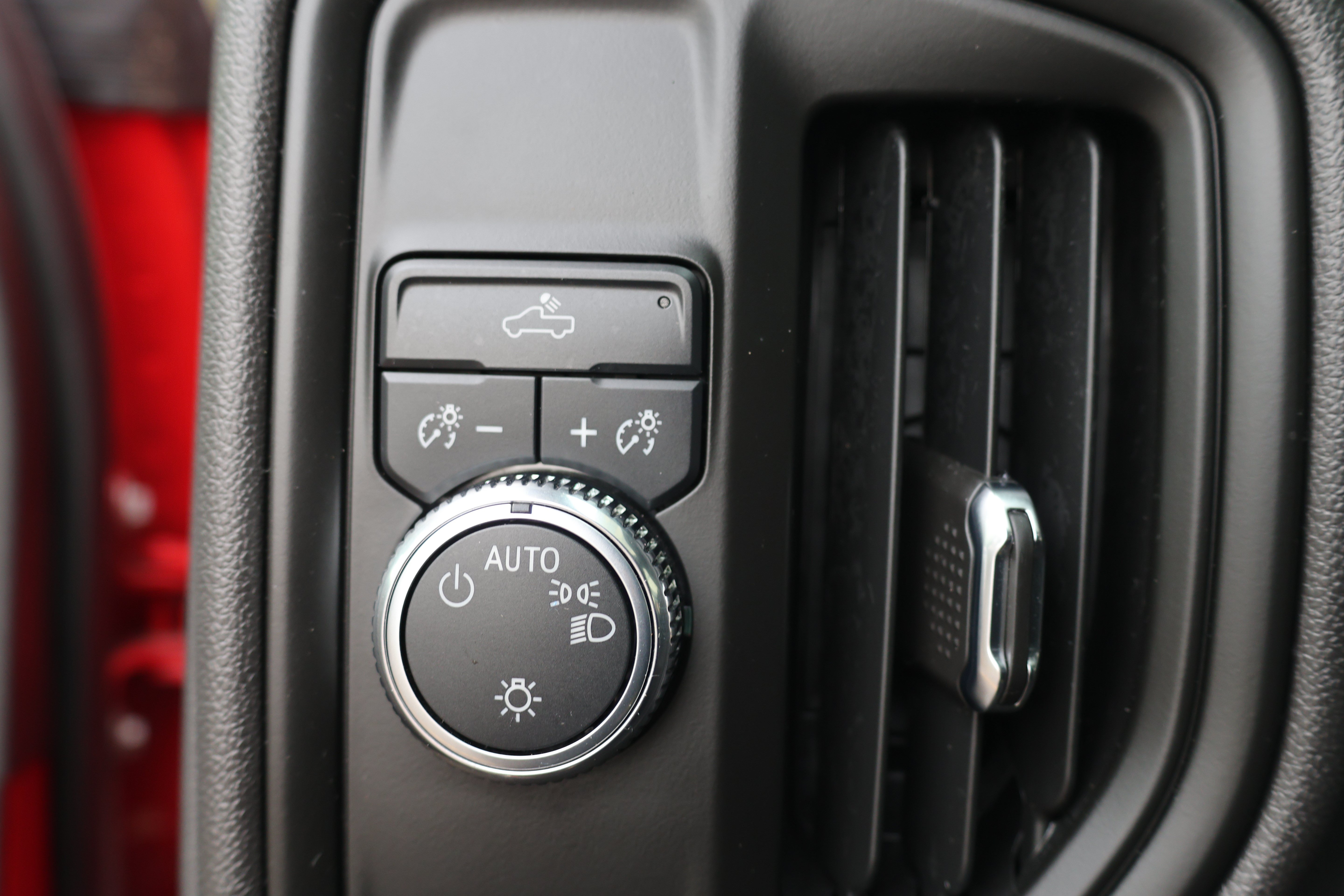 Used 2025 GMC Sierra 1500 Pro w/ Convenience Package RWD image 19
