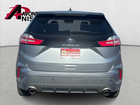 Used 2022 Ford Edge Titanium image 6