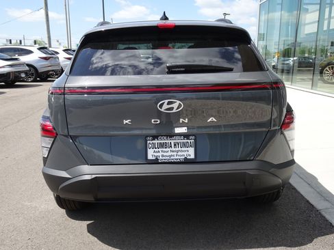 New 2025 Hyundai Kona SEL image 4