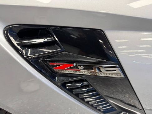 Used 2019 Chevrolet Corvette Z06 RWD image 31