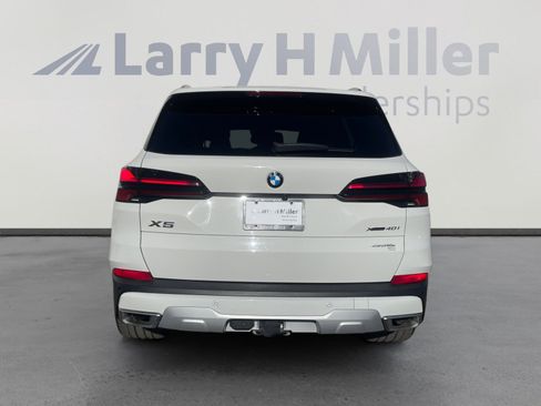 Used 2025 BMW X5 xDrive40i w/ Premium Package image 4