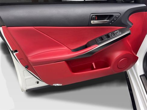 Used 2025 Lexus IS 350 F Sport image 31