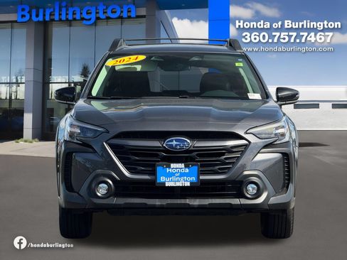 Used 2024 Subaru Outback Premium AWD/4WD image 10