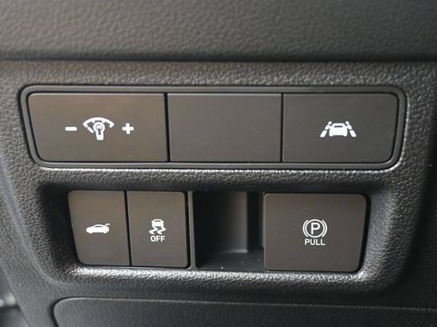 Certified 2023 Hyundai Sonata SEL w/ Preferred Accessory Package FWD image 12