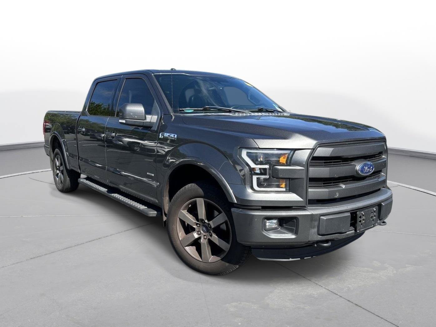 Used 2015 Ford F150 Lariat w/ Equipment Group 501A Mid AWD/4WD image 4