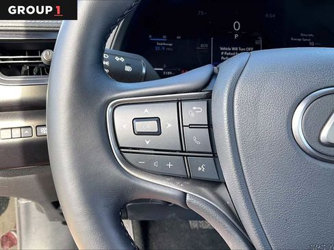 Certified 2025 Lexus UX 300h FWD w/ Accessory Package (Z1) image 21