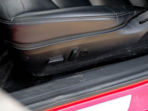 Used 2019 Tesla Model 3 Performance image 35