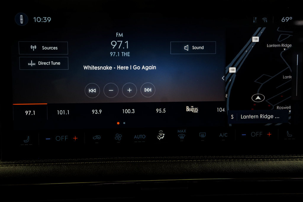 Used 2023 Lincoln Corsair Grand Touring AWD/4WD image 31