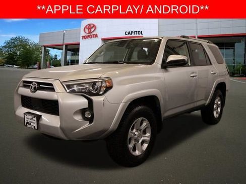 Used 2024 Toyota 4Runner SR5 AWD/4WD image 7