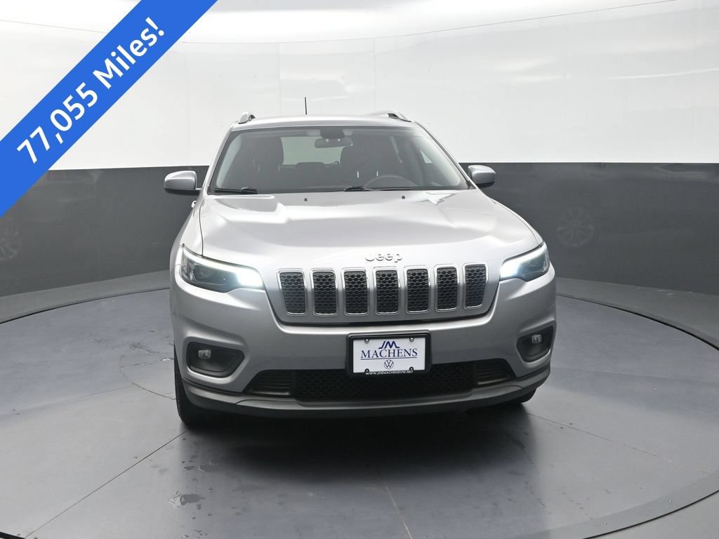 Used 2019 Jeep Cherokee Latitude w/ Popular Appearance Group AWD/4WD image 2