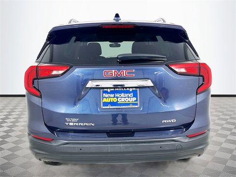 Used 2018 GMC Terrain SLE w/ Driver Convenience Package image 6