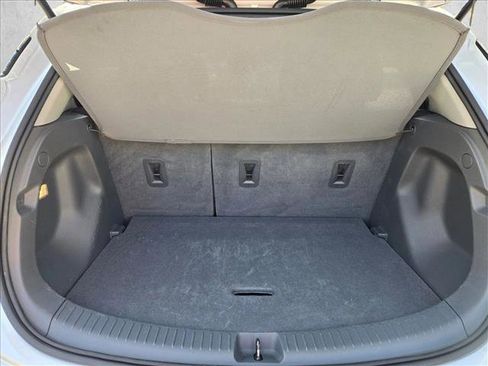 Used 2019 Chevrolet Bolt Premier w/ Infotainment Package image 6