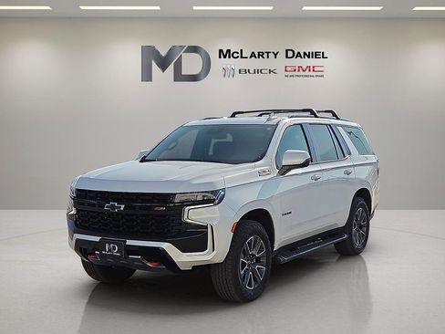 Certified 2023 Chevrolet Tahoe Z71 w/ Z71 Off-Road Package AWD/4WD image 2