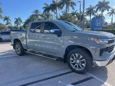 Used 2024 Chevrolet Silverado 1500 LT w/ Texas Edition Plus RWD image 4