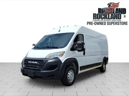 Used 2023 RAM ProMaster 2500 FWD image 1