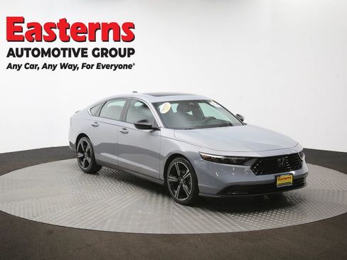 Used 2025 Honda Accord Sport image 50