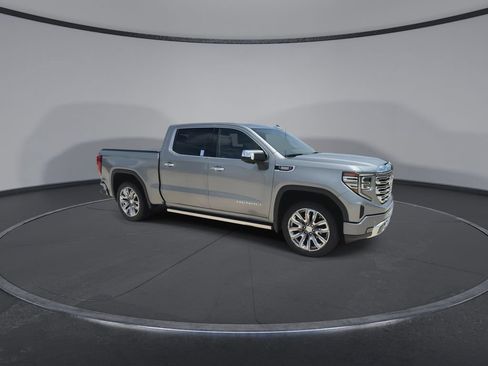 Used 2024 GMC Sierra 1500 Denali w/ Denali Reserve Package AWD/4WD image 2