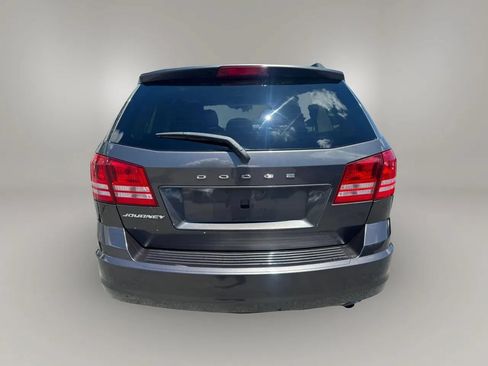 Used 2017 Dodge Journey SE FWD image 8