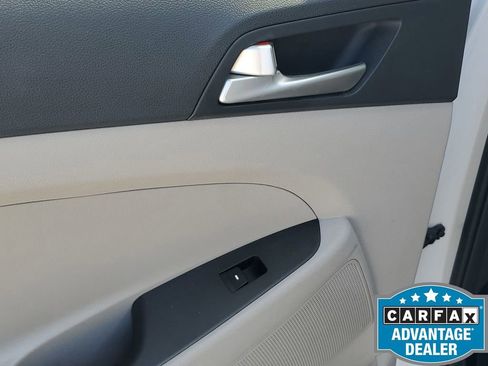 Used 2019 Hyundai Tucson SE w/ Cargo Package image 45