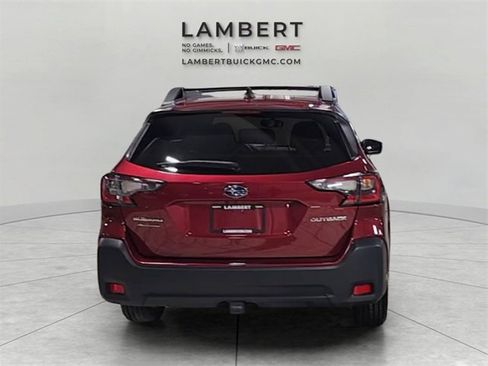 Used 2023 Subaru Outback Premium image 7