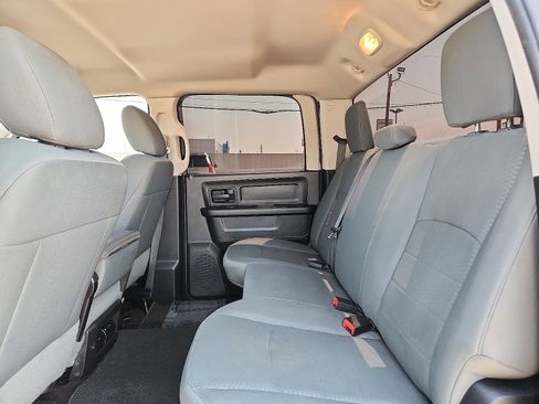 Used 2015 RAM 1500 Express AWD/4WD image 8