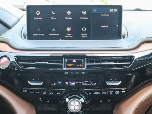 Used 2023 Acura MDX FWD w/ Technology Package image 12