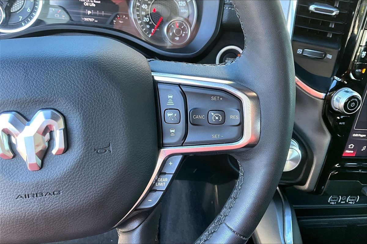 Used 2025 RAM 1500 Laramie AWD/4WD image 13