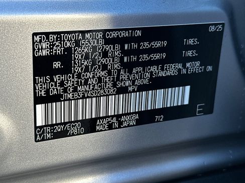 Certified 2025 Toyota RAV4 XSE image 32