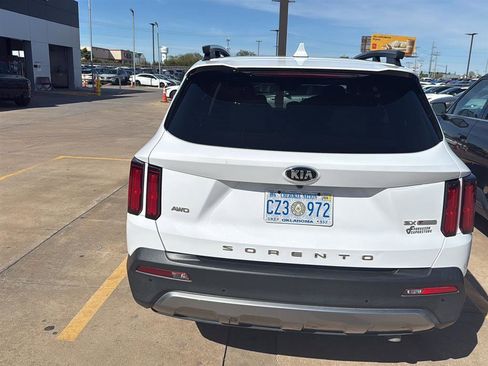 Used 2021 Kia Sorento SX Prestige image 10