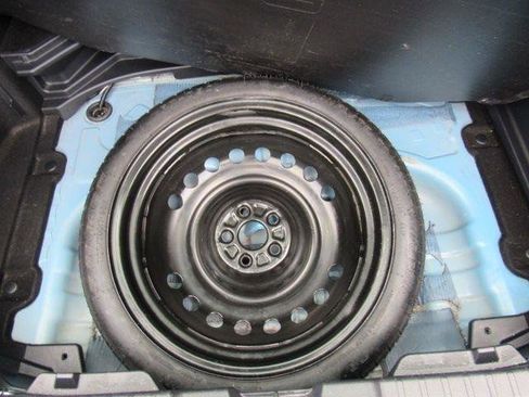 Used 2019 Toyota Corolla SE w/ SE Option Package image 40