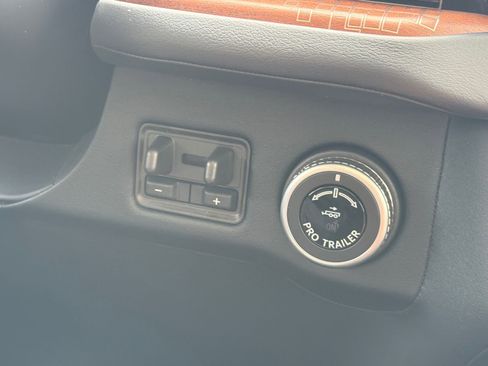 New 2026 Lincoln Navigator L Black Label image 29