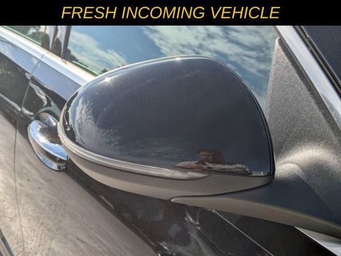 Used 2025 Mercedes-Benz C 300 4MATIC Sedan image 11