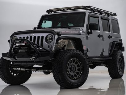 Used 2014 Jeep Wrangler Unlimited Rubicon w/ Connectivity Group