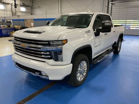Used 2022 Chevrolet Silverado 3500 High Country AWD/4WD image 3