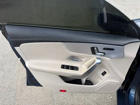 Used 2020 Mercedes-Benz CLA 250 4MATIC image 13