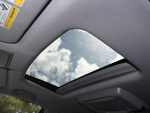 Used 2019 Honda Pilot Elite image 7